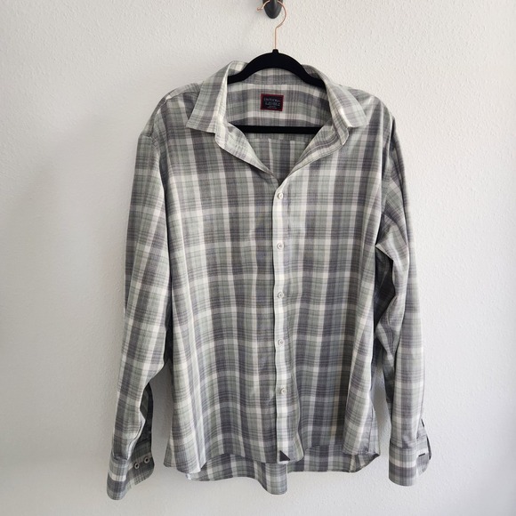 UNTUCKit Other - UNTUCKit Collins WF Relaxed‎ Fit Wrinkle Free Plaid Button Down Shirt XX-Large